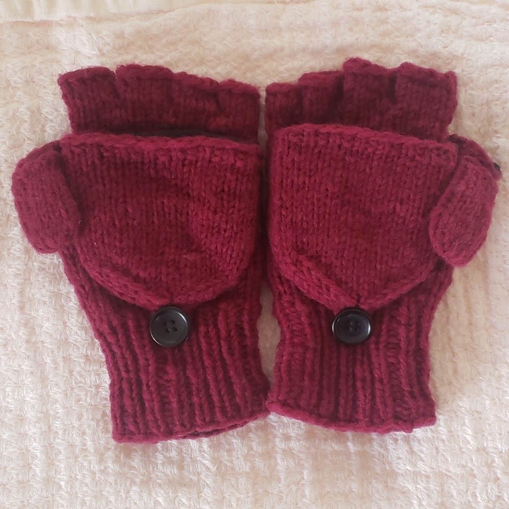 🌼 NWOT Burgundy Wool Fingerless Gloves w flap!